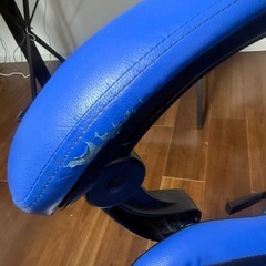 ゲーミングチェアの画像