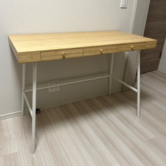 IKEA LILLÅSEN リルオーセン デスクの画像