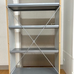 現在、交渉中⭐️【値下げ】本棚の画像