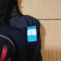 シマノフローティングベストLサイズの画像