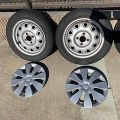 スタッドレスタイヤ付き鉄ホイール　 14インチ✨の画像