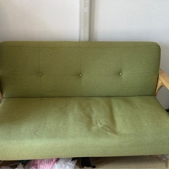 【決定】
ソファー