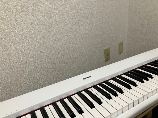 電子ピアノ