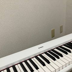 電子ピアノ
