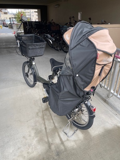 ブリヂストン子供乗せ自転車　