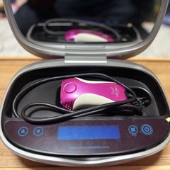 売却済】光脱毛器 ピンク サングラス付き