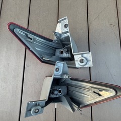 エルグランドE52 前期純正テール 5点セットの画像