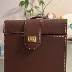 ジュエリーケース　収納グッズ