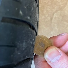 195/65R15トヨタエスクァイア純正タイヤ
  の画像