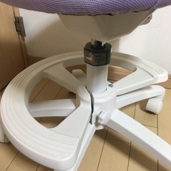 デスクチェア 椅子 子供用椅子　の画像
