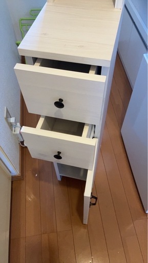 収納棚