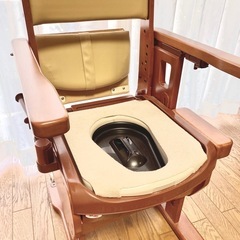 ★値下げ★ゆったり座れるワイド幅★高級ポータブルトイレ★の画像