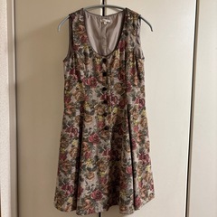 L'est Rose 花柄ワンピース