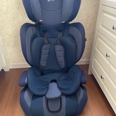 ベビー用品　チャイルドシート