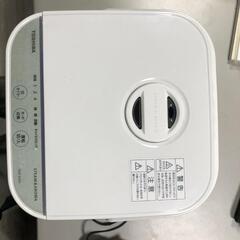【松本市引き取り限定】TOSHIBA加湿器（ヒーター加熱式）の画像