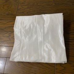 【終了しました】ニトリの遮光カーテン2枚