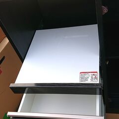 🔴山口市、キッチンカウンターレンジ棚￥9800🔴ニトリ製🔴スライド棚・レール付き引出し・ガラス扉の画像
