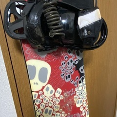 バートン スノーボード 142cm
の画像