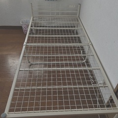 パイプベッド