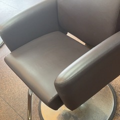 スタイリングチェア
