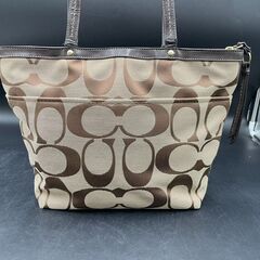 【決まりました】COACH コーチ シグネチャー トートバッグ ブラウンの画像