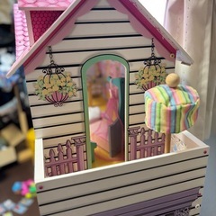 【KidKraft 】バービー♡リカちゃん♡ドールハウスの画像