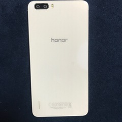 HUAWEI honor6Plus honor PE-TL10 ホワイト 本体の画像