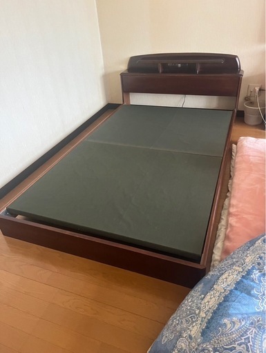 ベッド セミダブルベッド