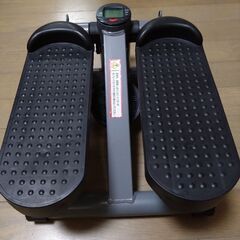 筋力アシストステッパー。ほとんど使用していない美品。