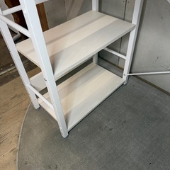 【818】作業机　ホワイト　美品の画像