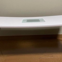 折りたたみ机の画像