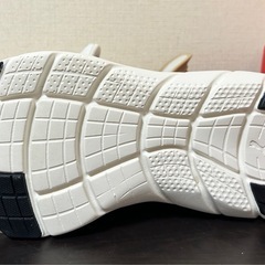 PUMA SOFTRIDE フレックス レース EASE IN ワイド ALTの画像