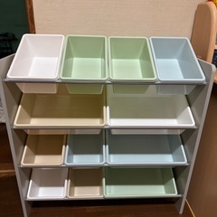 おもちゃ箱