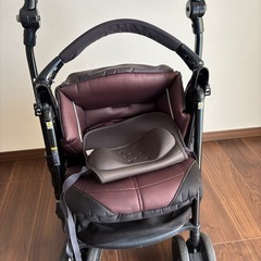 Combiベビーカー、グランパセオ　450の画像