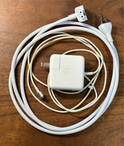 【中古】MacBook Air 13インチ（2017）MQD32J/A