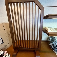 遮り用の柵みたいな物