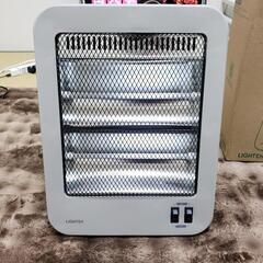 石英管電気ストーブ(色アイボリー 過熱保護 転倒オフ 3秒速暖) メーカー LIGHTEN(箱 説明書有)の画像