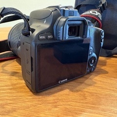 2回のみ使用！Canon EOS Kiss x7ダブルズームキットの画像