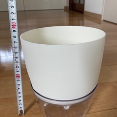 2個　自動給水　鉢　プラスチック　プランター　の画像