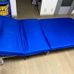 リクライニングソファベット
の画像