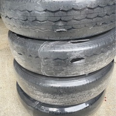 195/80R15 ハイエース純正タイヤ