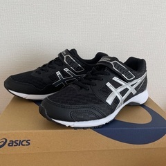 asics 22.5㎝　未使用
