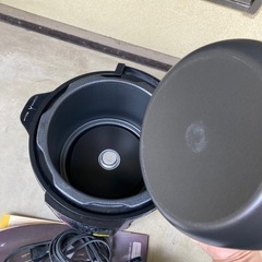 電気圧力鍋の画像