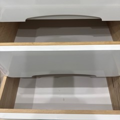 収納チェストホワイトの画像