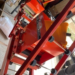 クボタ　　種まき機