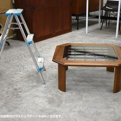 ≪zyt2042ジ≫ 冨士ファニチア ガラストップセンターテーブル 幅80cm 奥行80cm スクエア ローテーブル レトロ/ビンテージ/中古家具/宮城県仙台市 70317-18 の画像