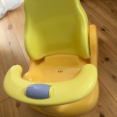 アップリカ　ベビーバスチェア