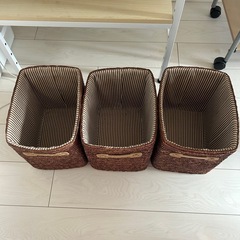 3/31まで　
収納ケース　ニトリ　3個セットの画像