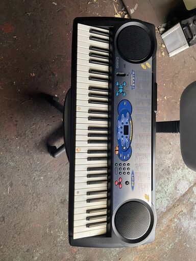 CASIO　光ナビゲーション　電子キーボード　ピアノ