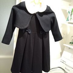 女児フォーマルスーツ
